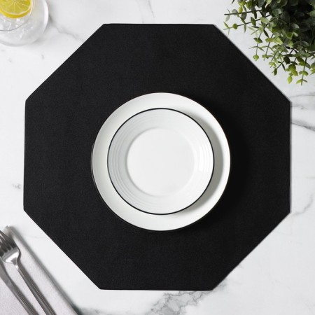 Napkin “TEM”, 38 × 38 cm, black color, octagon-4
