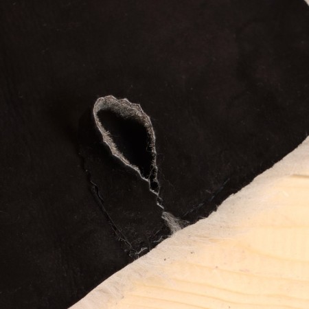 Bathbell rug with sheepskin, black 40x30 cm-1