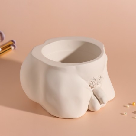 Interior item "Dignity" height 10 cm, width 17 cm white-3
