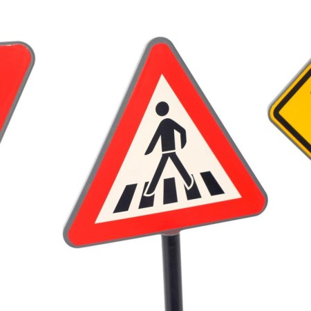 Set of road signs "main road", height 82 cm, 5 pieces-1