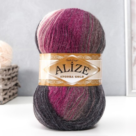 Yarn "Angora Gold Batik" 20% wool, 80% acrylic 550m/100g (1986)