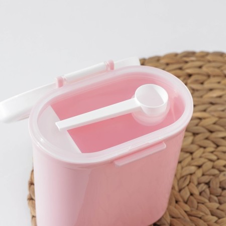 Plastic jar for bulk products "pleasure", oval, with a spoon, 13.5 × 9.5 × 14 cm, color mix-1
