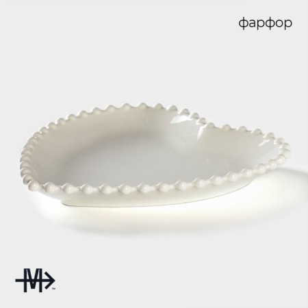 Porcelain plate Magistro "Heart", D = 25 cm, white color-1