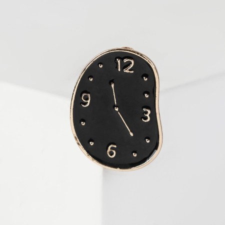 Brooch "Clock" gave, black color in gold-2