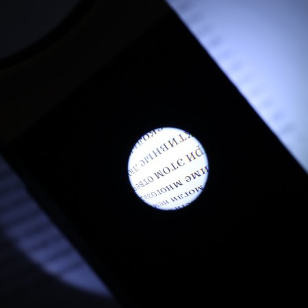 Folding magnifier with backlight, lens 50*80mm-6