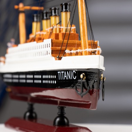 Souvenir ship "Titanic" 35x14x5cm-1