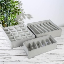 A set of organizers 