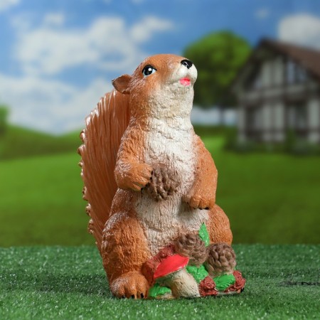 Garden figure "Squirrel with cones" 24x14x19cm-3