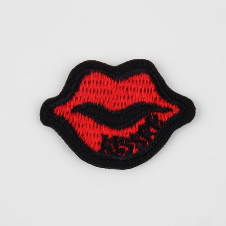 Thermal appliance "lips", 4 × 2.9 cm, red color-1