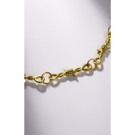 The necklace "wire" is prickly, the color is gold, l = 45 cm-3