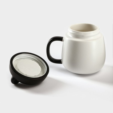 Ceramic mug with a Panda plastic lid, 400 ml, white and black color-1