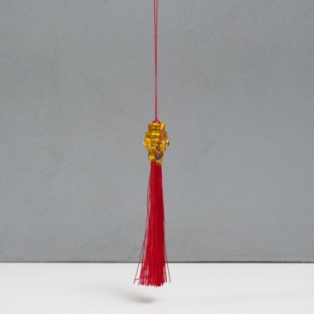 Textile suspension, plastic "Chinese lion" red 2x4x14 cm-1