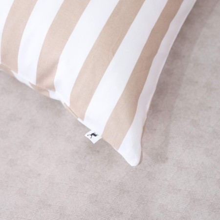 Set 1.5 joint venture: blanket 145x220 cm, sheet 150x220 cm, pillowcases 50x70 cm - 1 pcs-2