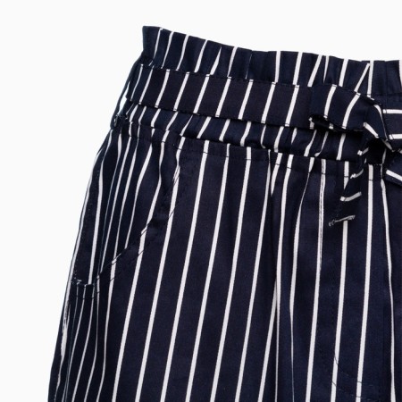 Women's casual shorts, dark blue color, size 52-6
