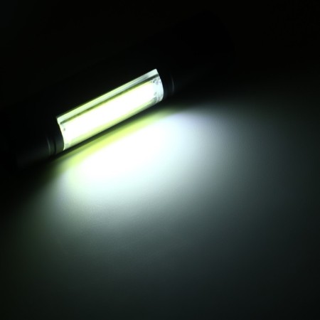 Manual battery, 3 watts, 600 mAh, XPE, 3 modes, USB-4