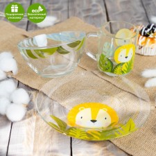 A set of children's dishes of the share 
