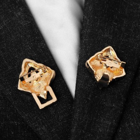 Cardigan clamp "Peaks", white color in gold-4