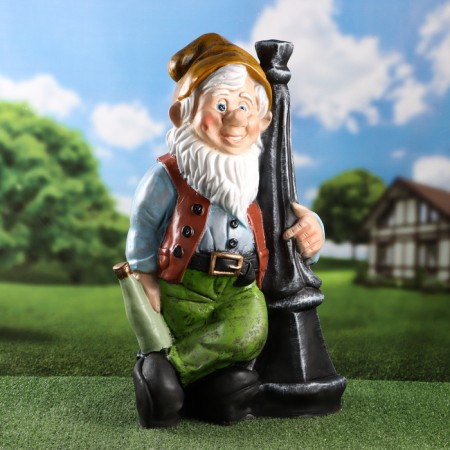 Garden figure "Dwarf with a bottle of a pillar" 70x46cm-1