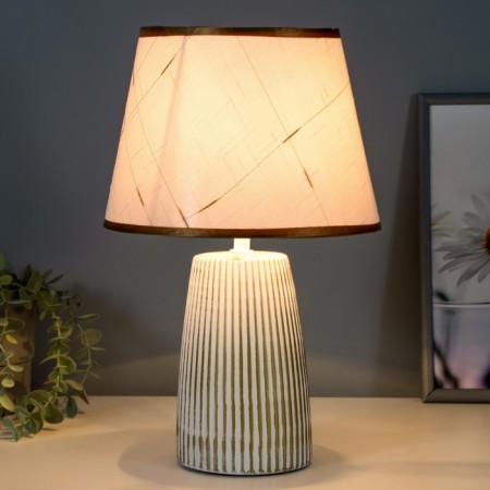 Jolani lamp E14 40W white with a golden patina 23x23x36.5 cm Risalux-1