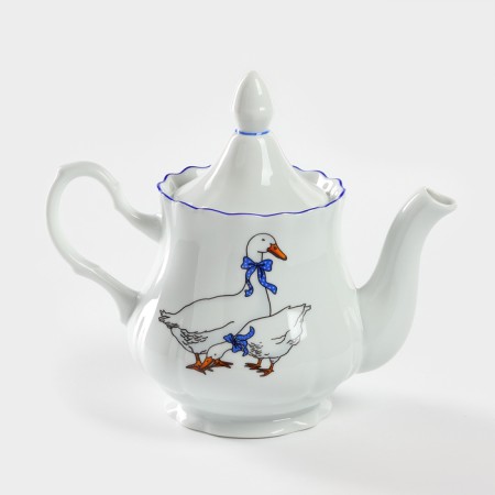 Porcelain kettle "Geese", 800 ml-4