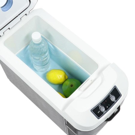 Auto chillor 10 l, 12/24/220 V, 68 W, -5/+65 ° C, LED display-5