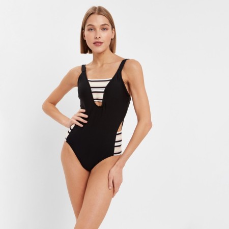 Swimsuit female adhesive minku color black, size 42-5