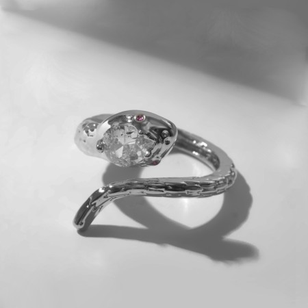 Ring "Snake" wriggling, white color in silver, dimensionless-1