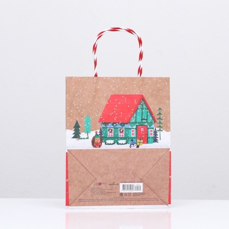 Gift Package "New Year's Courtyard" 18 x 22.3 x 10 cm-3