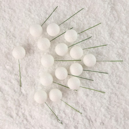Figure for crafts and decor on the Shar wire, set of 15 pcs., Size 1 pc. - 3 × 9 cm, white color
