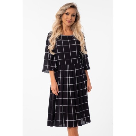Women's dress, size 42-10
