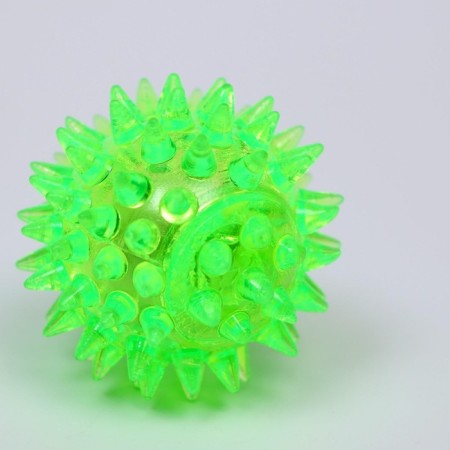 The ball glowing for animals is small, tpr, 4.5 cm, green-3