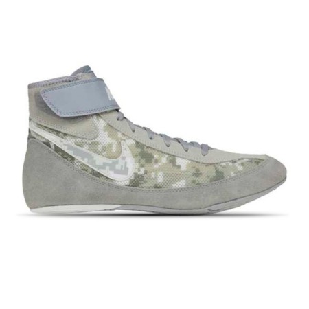 Bitches Nike Speedsweep VII GS 366684 003, size 3.5 US