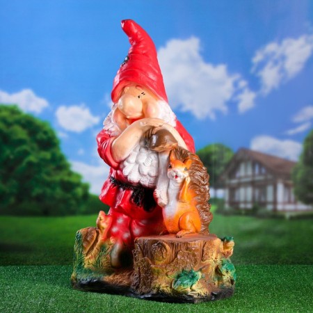 Garden figure "Dwarf with squirrel" large 20x40x75cm-1