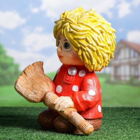 Garden figure "Brownie with a broom" 39cm-1