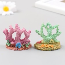 Figure for Florarium Polystone 