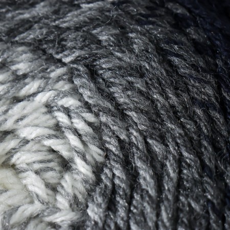 Yarn "Flowers Merino" 75% acrylic, 25% wool 590m/225g (532 gray-black)-2