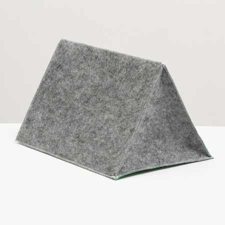 Wigwam for animals from felt-2