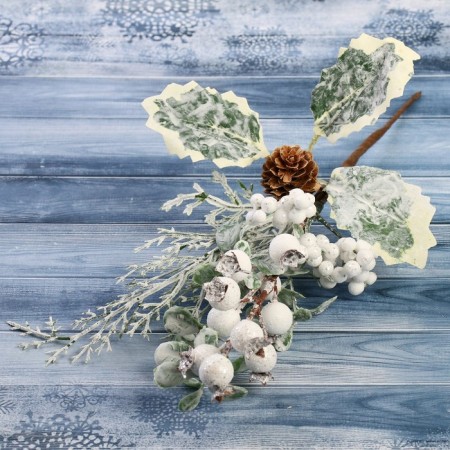 Decor "Winter Dreams" Berries White leaves bump, 26 cm