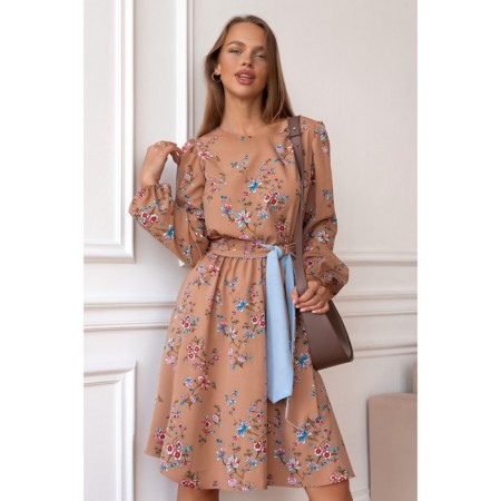 Women's dress, size 42-3