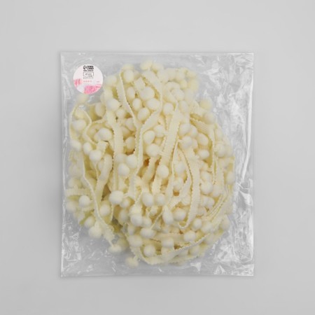 Decorative braid with pompons, 25 ± 5 mm, 9.1 ± 0.5 m, milk color-2