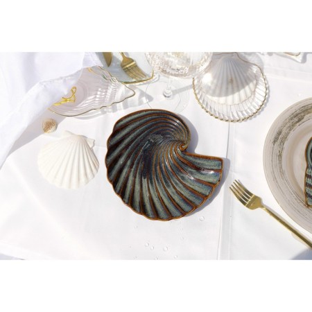 Ceramic serving "shell", d = 20 cm-4