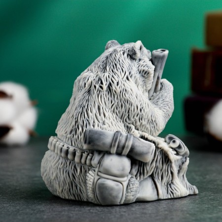 Figure "Bear Hunter" 9cm-2