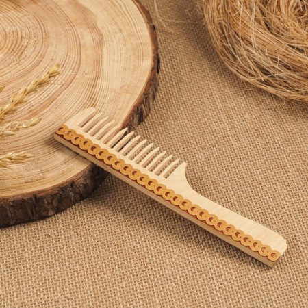 Comb "thread", birch bark, 18.5x4.5 cm-1