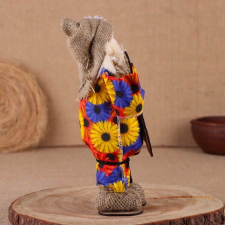 Amulet-domestova "Glory in a linen cap, with an ax and firewood", 30x18x10 cm, mix-3