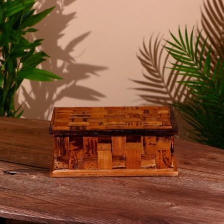 Casket 25x18x9 cm, banana sheet-1