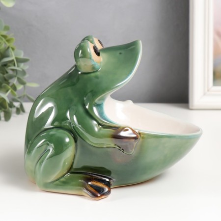 Souvenir ceramics stand "Frog" 15x14x17.5 cm