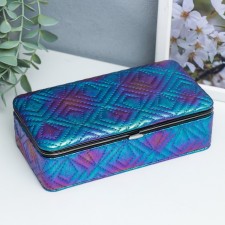 Casket to the leatherette for jewelry 