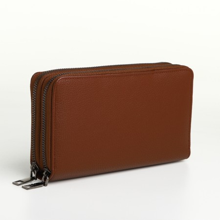 Male clutch on lightning, textura, brown color