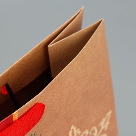 Craft vertical “New Year gift”, m 26 x 30 x 9 cm, New Year-5