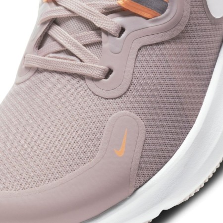 Women's sneakers Nike W React Miler, size 37.5 rus-6
